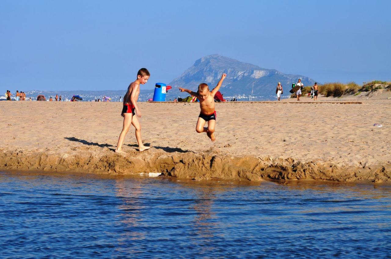 Family Beach Villa Rubens Oliva Zewnętrze zdjęcie